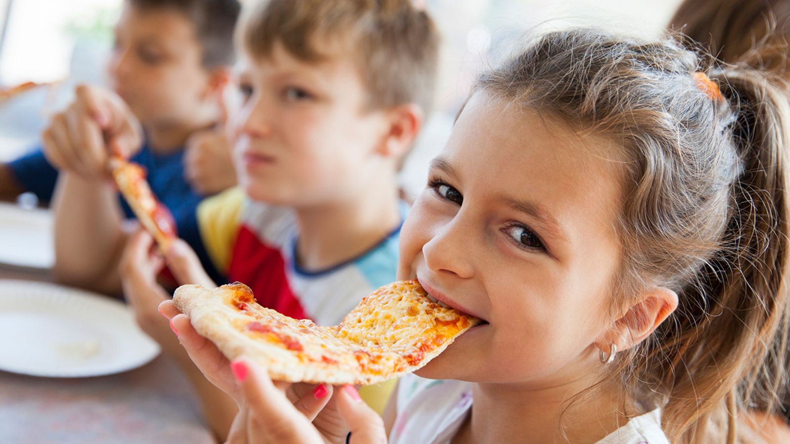 замовляти піцу дитині в Івано-Франківську